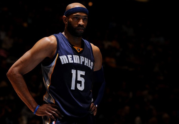 队后防线上 队后防线上