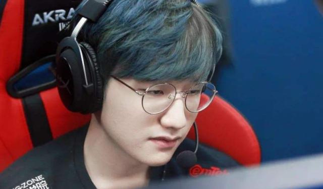 搏击网红正面挑战鸽武缘，直言输了给10W，对方却迟迟不敢回应