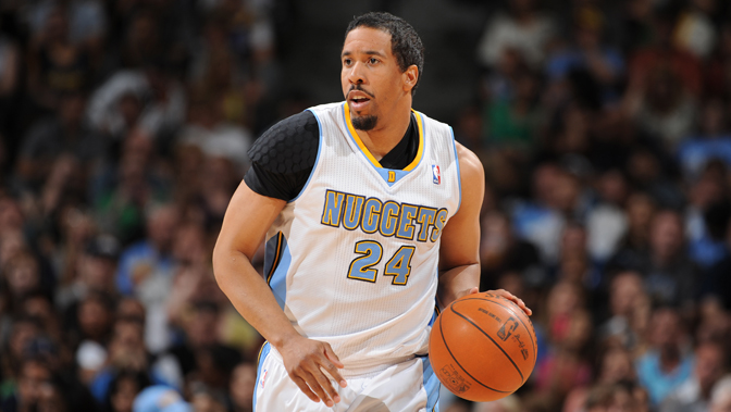 内的纵深突 内的纵深突